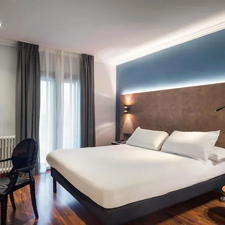 Hotel Ibis Styles Ronda 3*