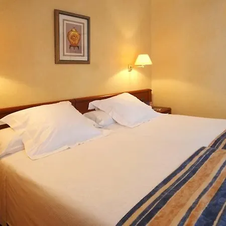 Ibis Styles Ronda 3*