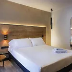Ibis Styles Ronda Figueres (Girona)
