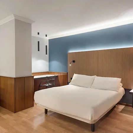 Ibis Styles Figueres Ronda
