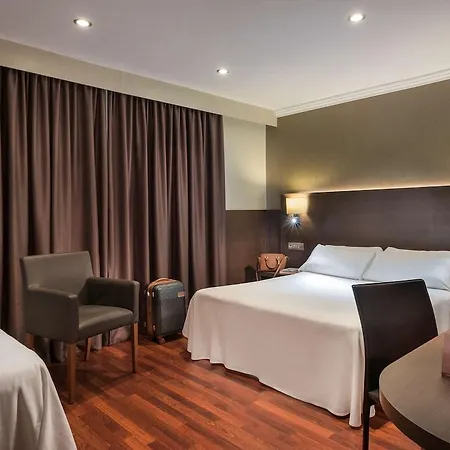 Ibis Styles Figueres Ronda Hotel