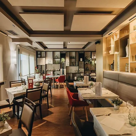 Hotel Ibis Styles Figueres Ronda