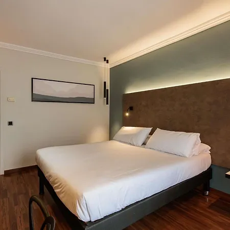 Ibis Styles Ronda Figueres (Girona)