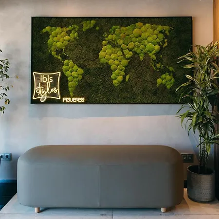 Ibis Styles Ronda 3* Figueres (Girona)