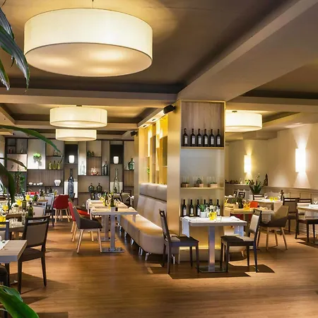 Hotel Ibis Styles Ronda Figueres (Girona)